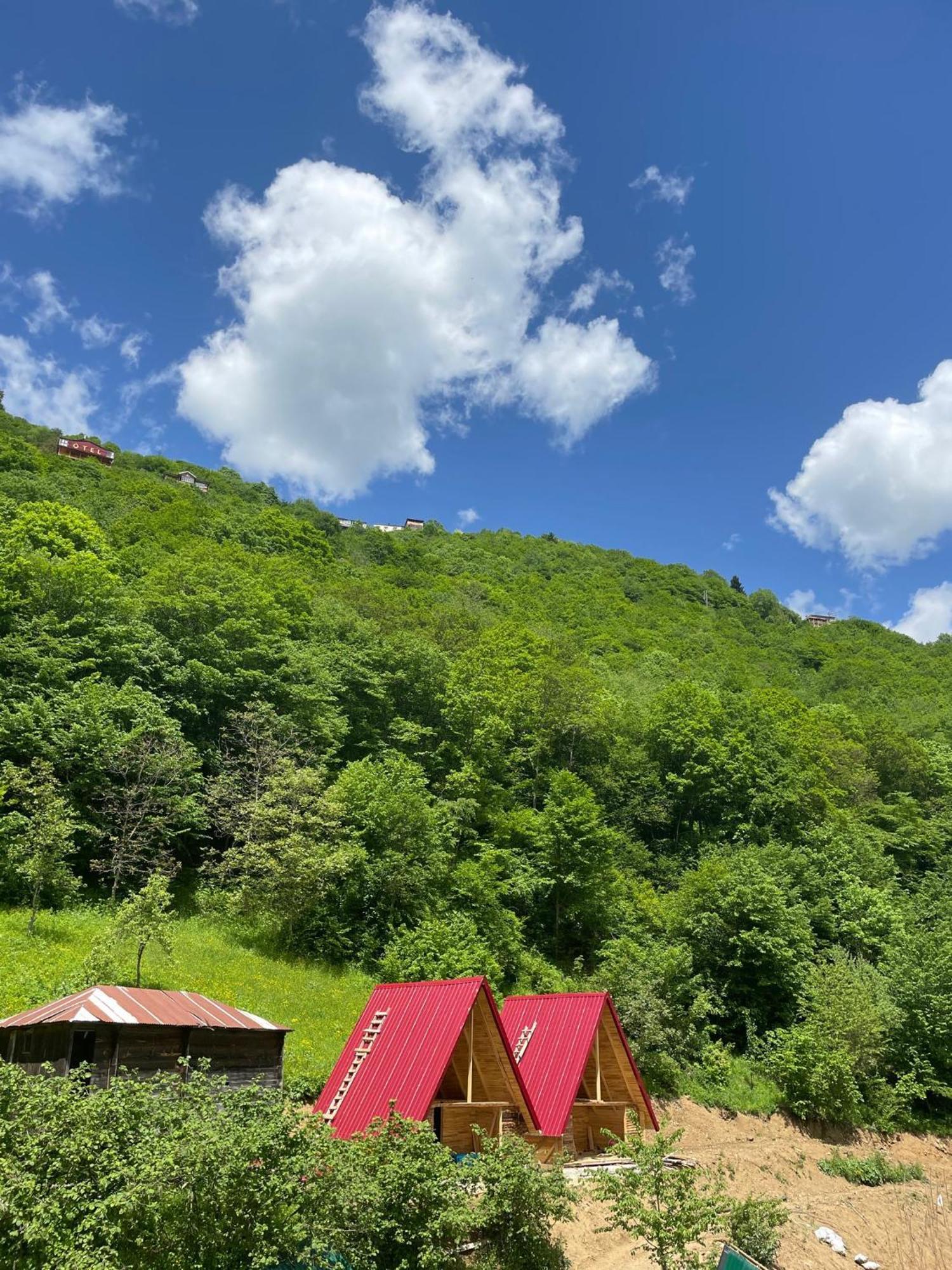 Bizim O'Ra Kueme Evleri & Bungalov Macka エクステリア 写真