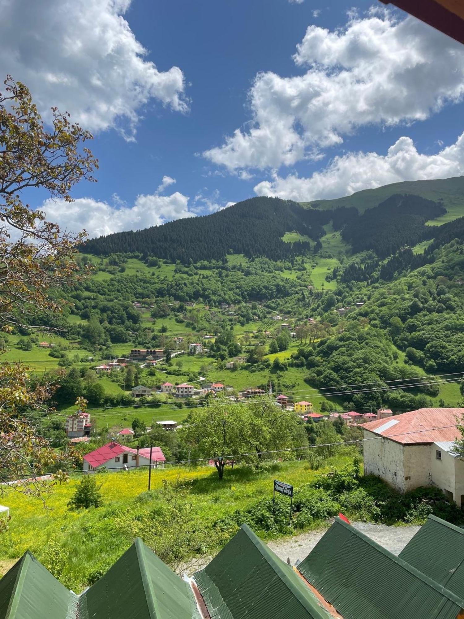 Bizim O'Ra Kueme Evleri & Bungalov Macka エクステリア 写真